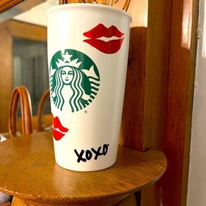 Starbucks ceramic xoxo 💋 ❤️ valentines kiss to go cup